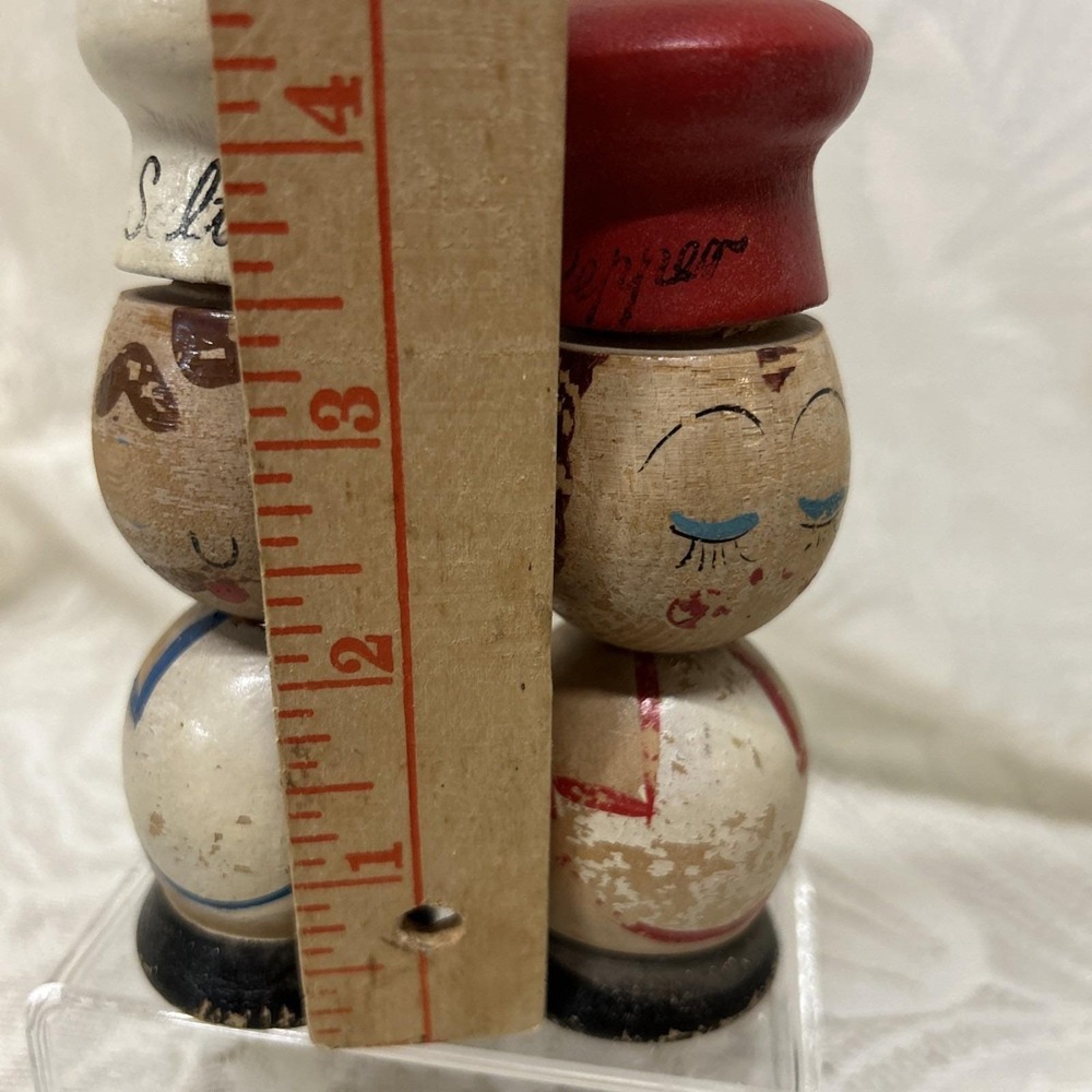 Vintage Painted Wood People Salt And Pepper Shakers Made In Japan - Picture 8 of 8